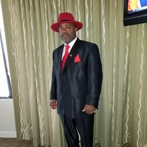 Meet your Posher, Myron